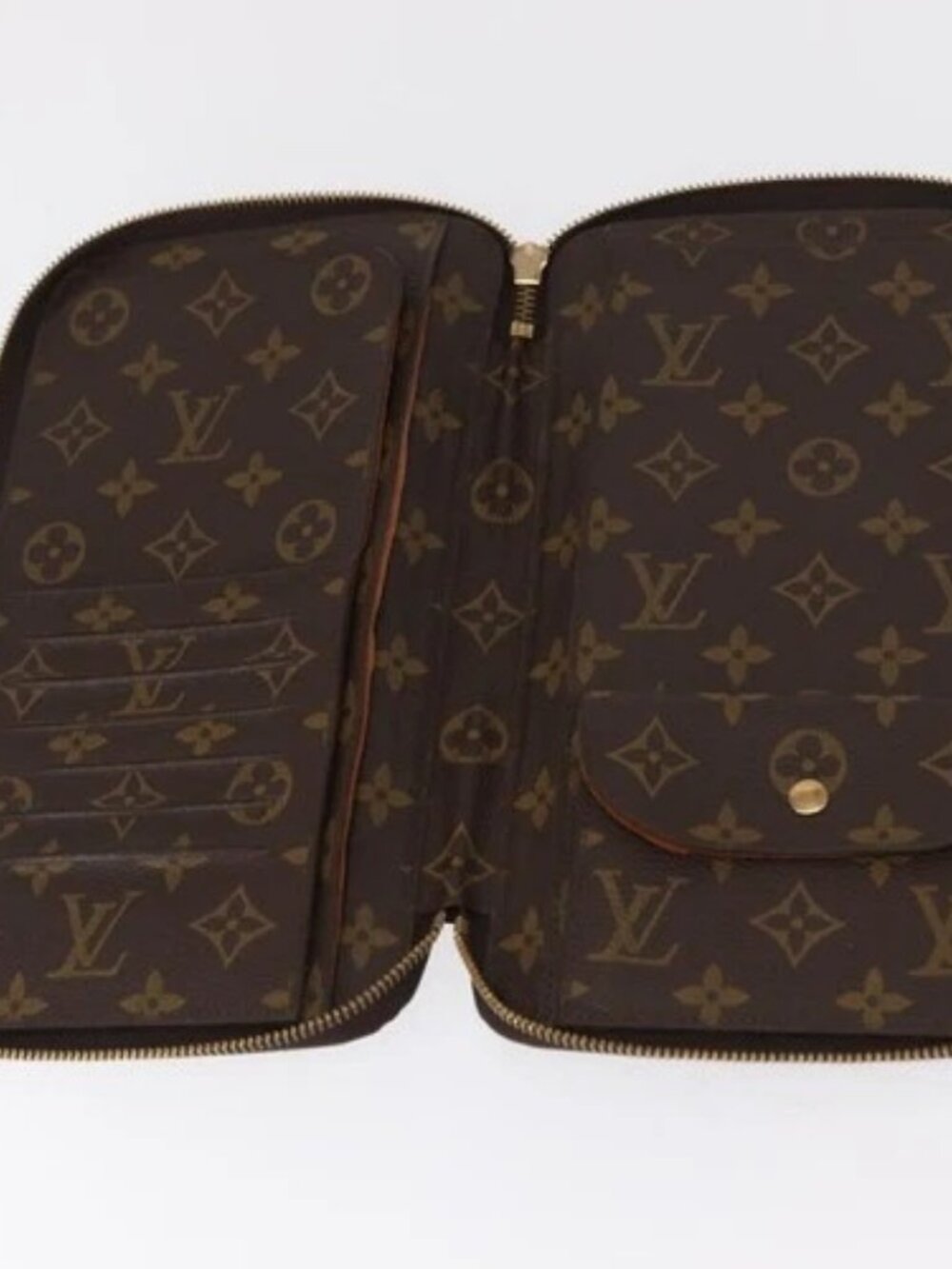 LOUIS VUITTON Monogram Poche Escapade Travel Case M60113 LV Auth 165190 - Picture 10 of 16